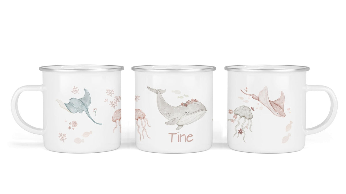 Personalisierte Emailletasse 90. Blumen Wal