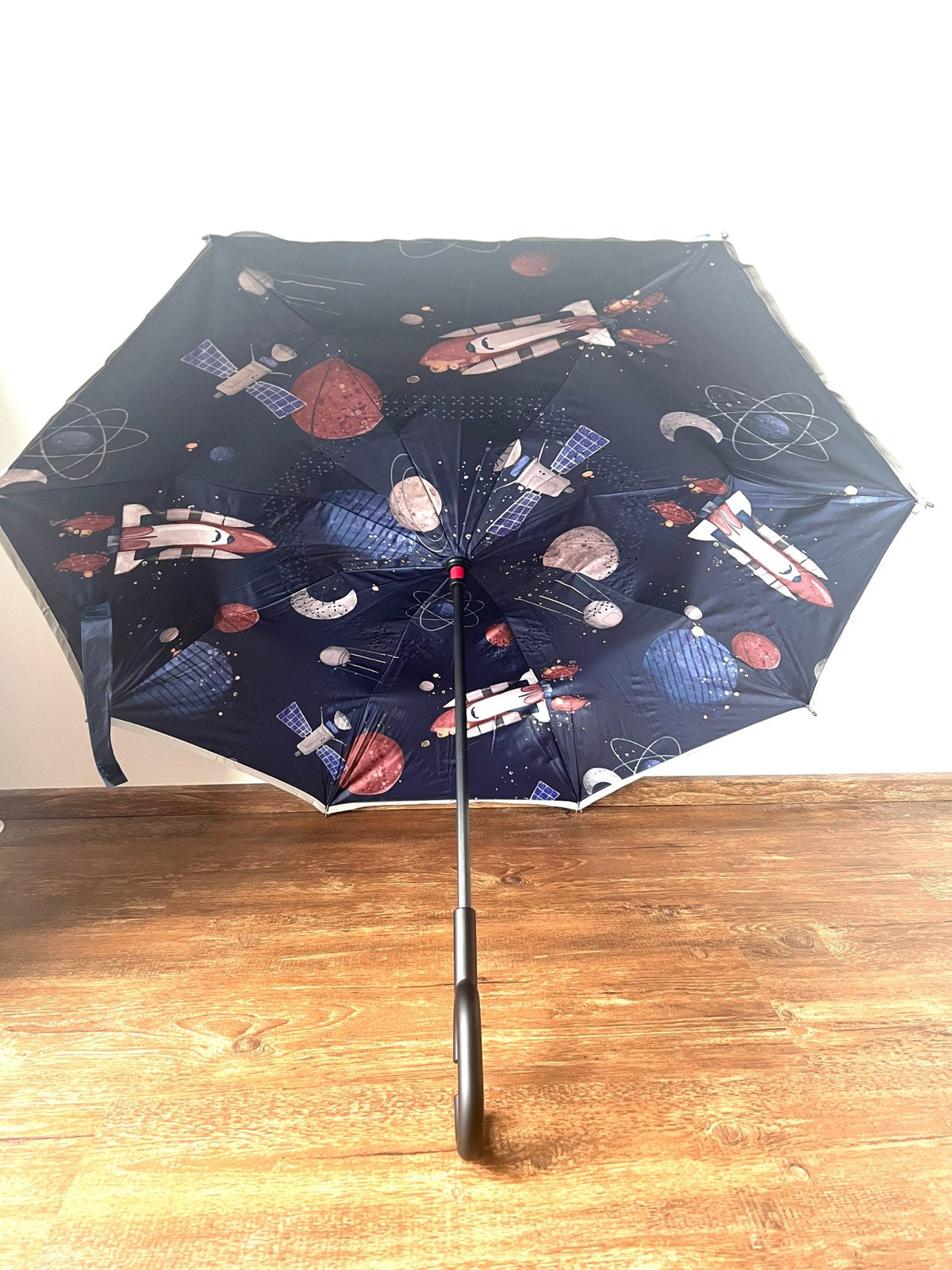 Regenschirm Weltraum